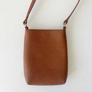 Quince | Italian Pebbled Leather Phone Crossbody | Cognac